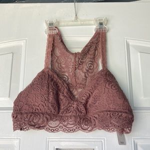 Lace bra color mauve size L new Kohl’s